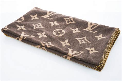 louis vuitton blankey|Neo Monogram Blanket .